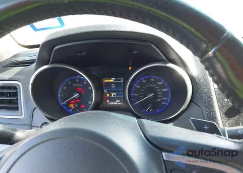 2017 Subaru Legacy 2.5I Premium из США, поврежденный, VIN 4S3BNAC63H3059845